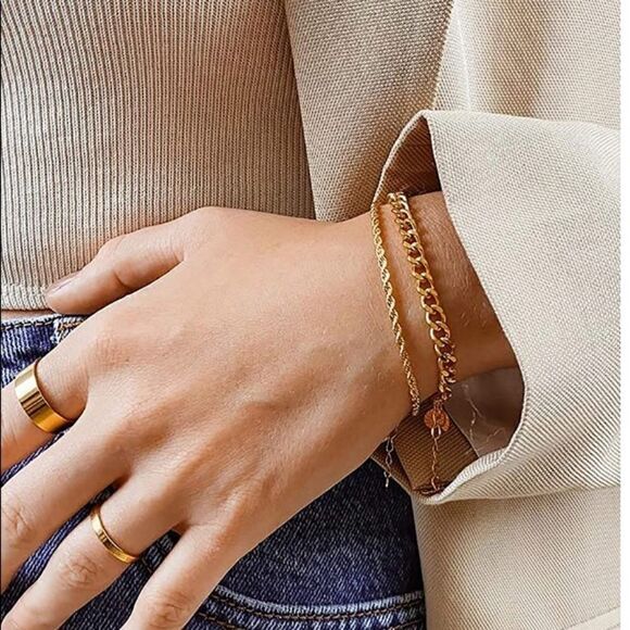 14k gold plated dainty diamond cut rope bracelet - Picture 3 of 7